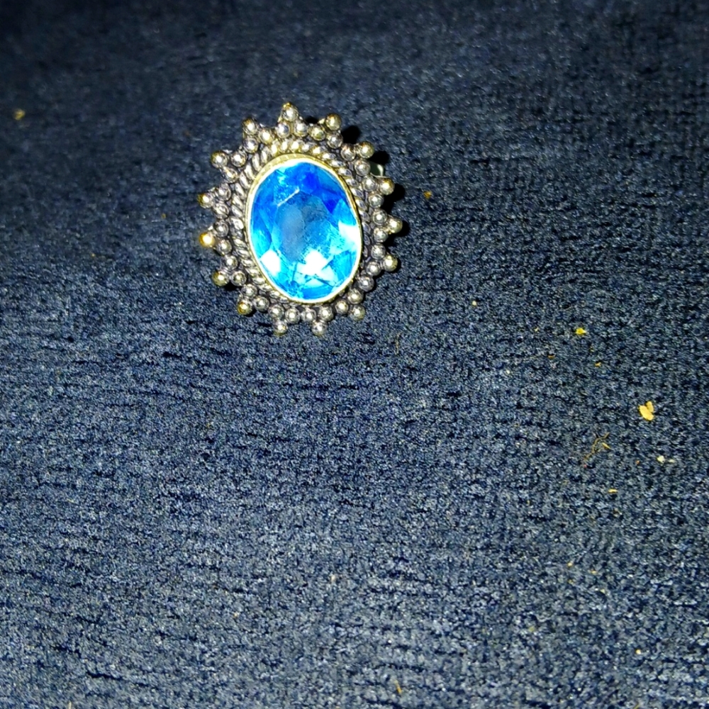 Blue topaz ring